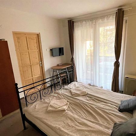 Evi Apartman Eger Ngoại thất bức ảnh